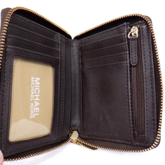 MICHAEL KORS Medium Zip Around Wallet - Picture 8 of 12